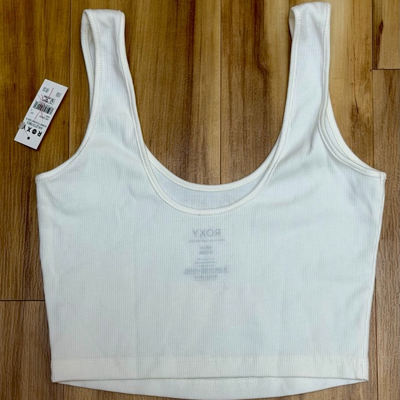 Roxy White 'Since 1990' Graphic Crop Tank - Small - Picture 2 of 4